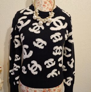 CHANEL Monochrome Logo Sweater